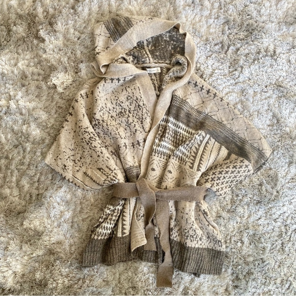 Abercrombie & Fitch Hooded Belted Cardigan Sweater Size M/L